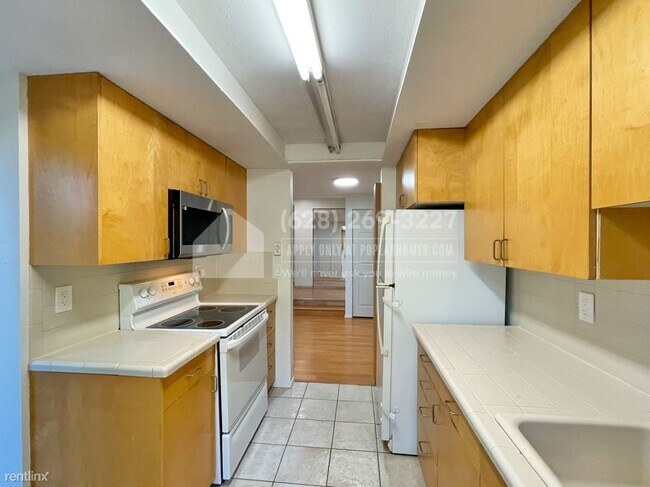 Foto del edificio - 2 br, 2 bath Condo - 4635 W Lake Sammamish...