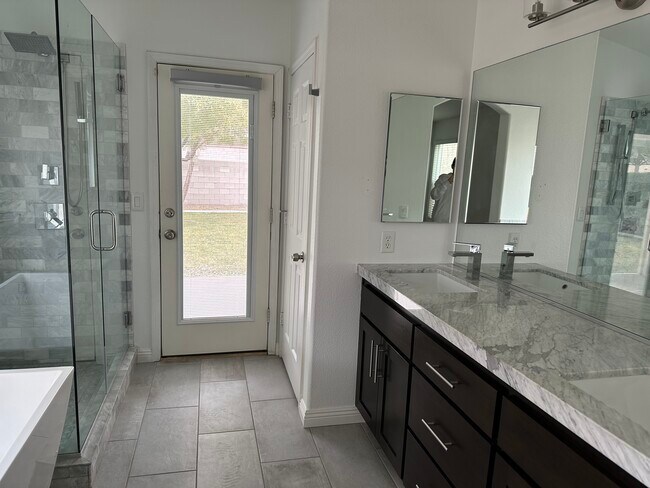 Building Photo - 2489 Citrus Garden Cir