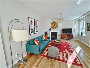 Building Photo - 1661-1663 Washington St. Unit 303