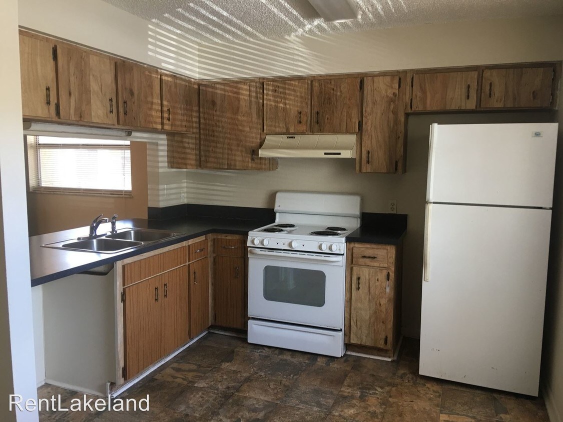 Foto principal - 613 S Westgate Ave