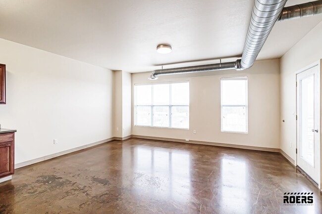 Interior Photo - 1919 Flats