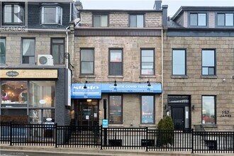 Building Photo - 154 James St S