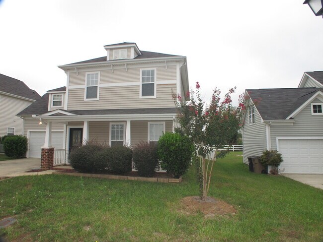 Foto del edificio - Charming 2 story, 4 bedroom, 2.5 bath home located in the Taylor Glen Subdivision!