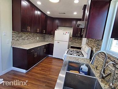 Foto del edificio - 2 br, 1 bath House - 820 Fermoore St