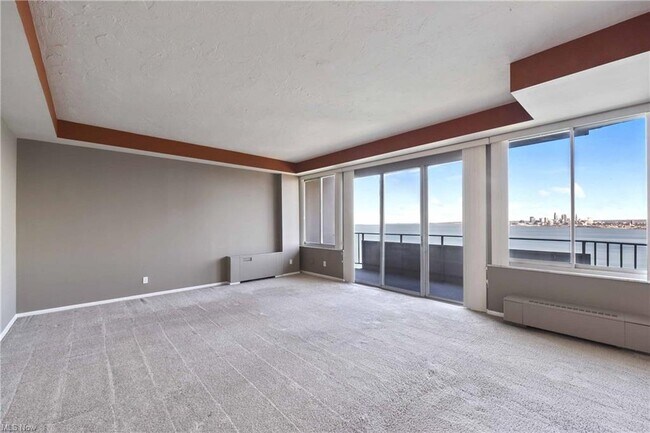 Building Photo - 12900 Lake Ave