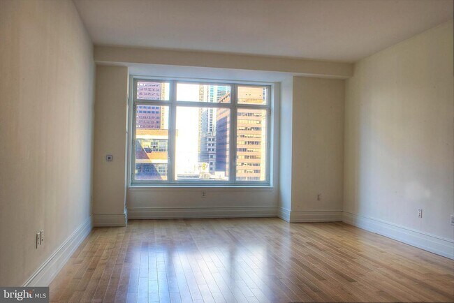 Foto del edificio - 130 S 18th St