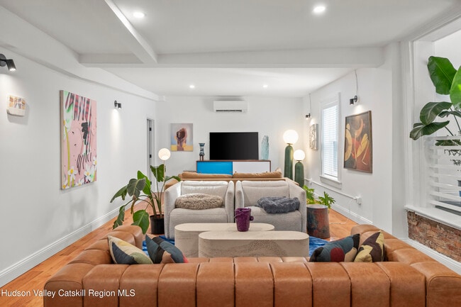 Foto del edificio - 417 Warren St