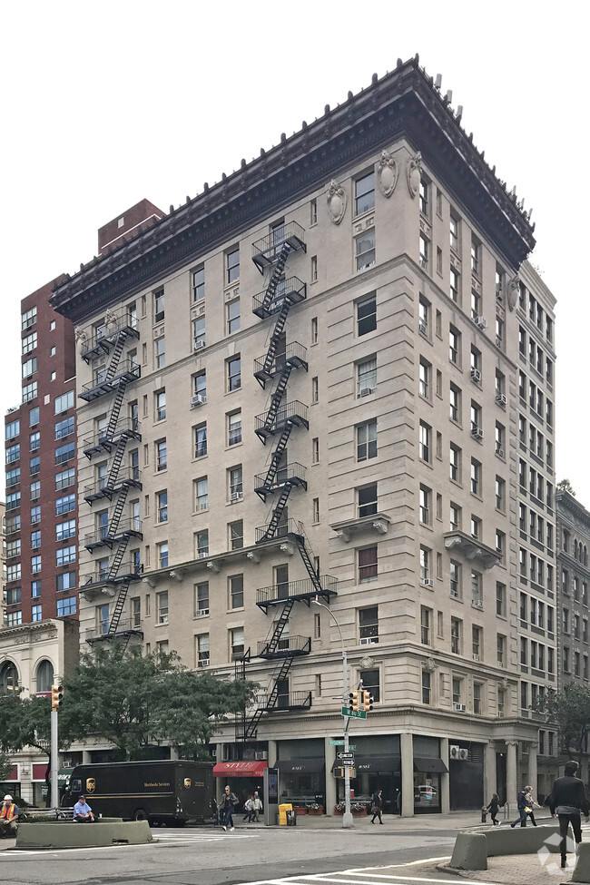 Foto del edificio - 225 W 80th St