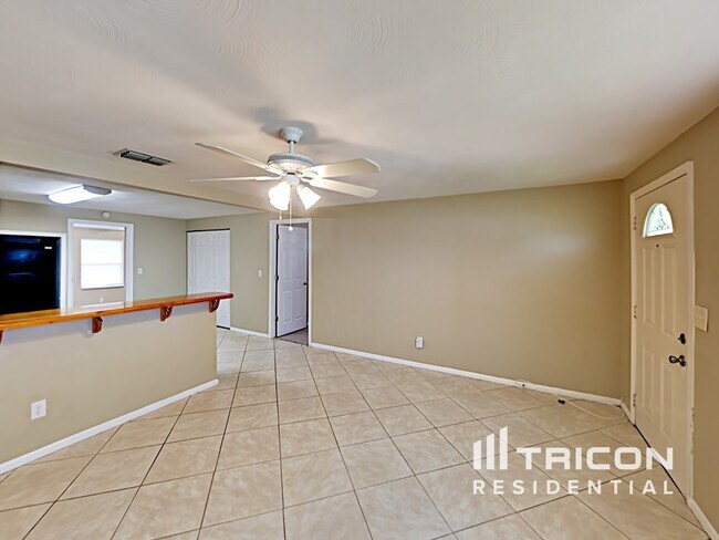 Building Photo - 6930 84th Avenue N Pinellas Park FL