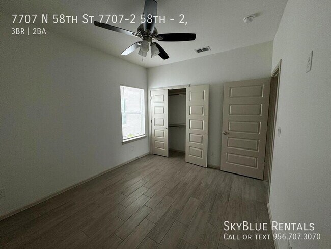 Foto del edificio - 7707 N 58th St