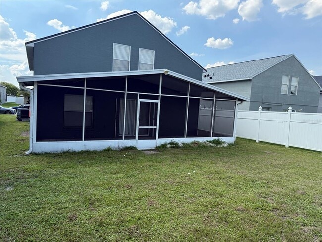 Building Photo - 2135 Jessa Dr