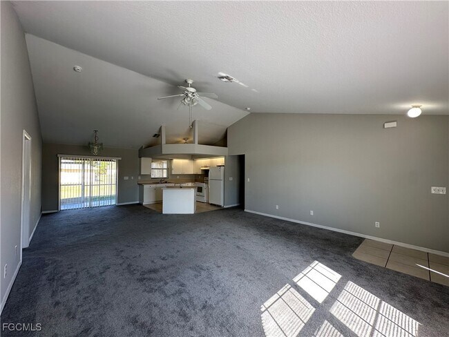 Foto del edificio - 1405 SW 10th St