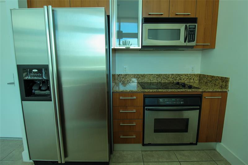 Primary Photo - 9055 SW 73rd Ct