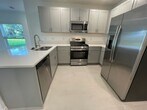 Foto principal - Newly developed Lakefront 3B/2B home in Ea...