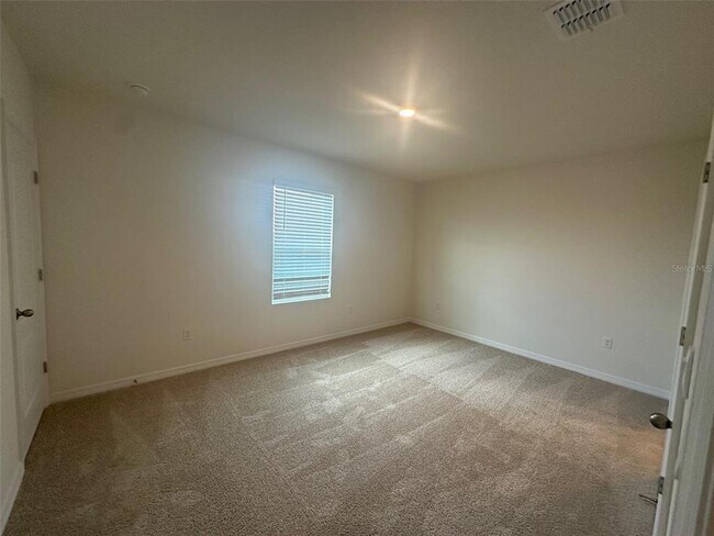 Foto del edificio - 1631 Thicket Ave