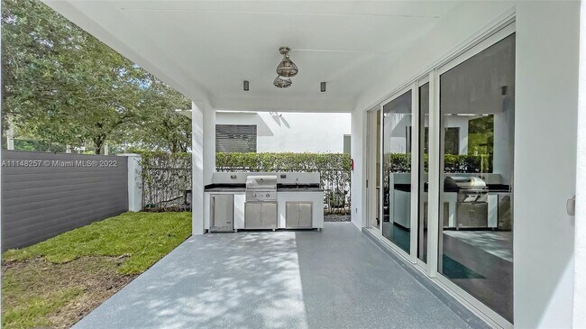 Foto del edificio - 10258 NW 74th Ter