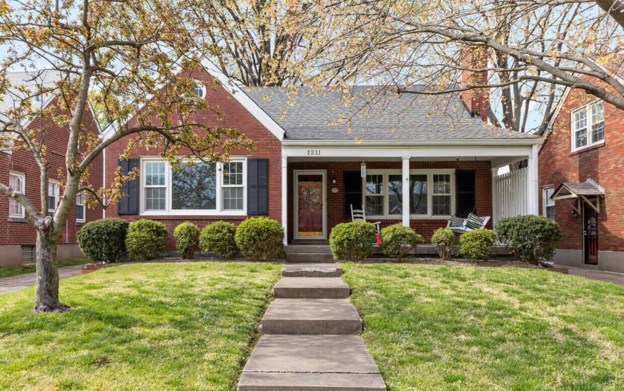Foto principal - 2211 Wendell Ave