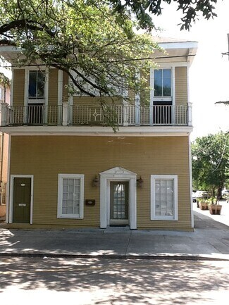Building Photo - 2101 S Carrollton Ave