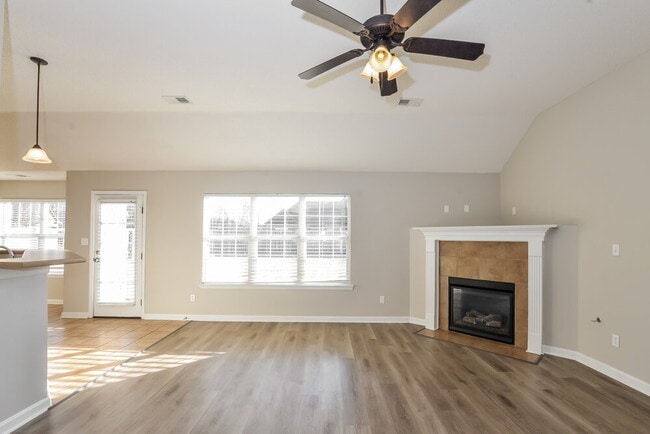 Building Photo - 3181 Scott Hill Cir