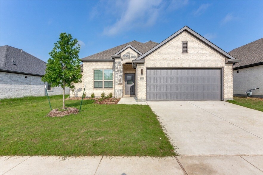 Foto principal - 4908 Pebblewood Dr