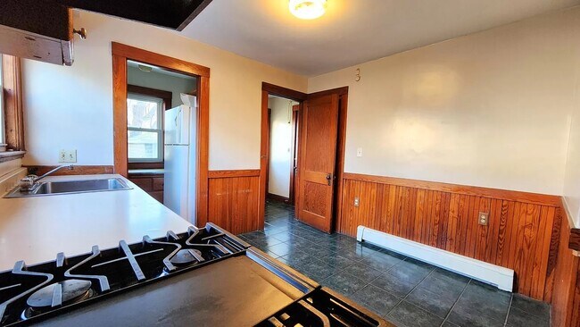 Foto del edificio - 30 Holton St