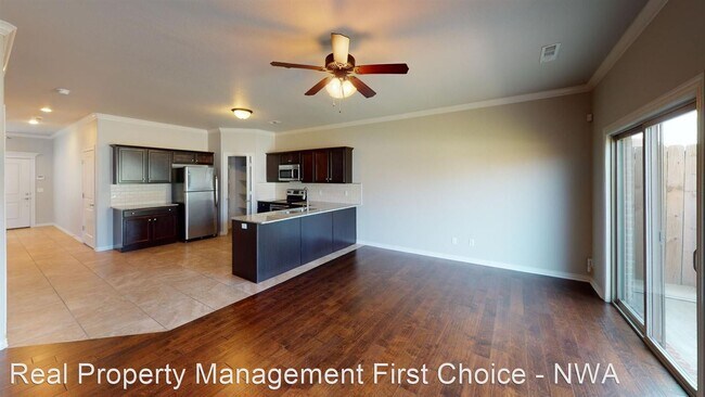 Building Photo - 3 br, 2.5 bath House - 2702 W Kilimanjaro Way