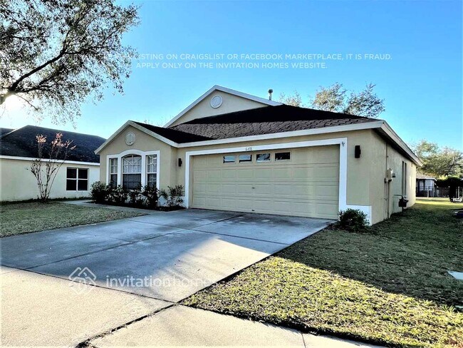 Foto del edificio - 6416 Bridgecrest Dr