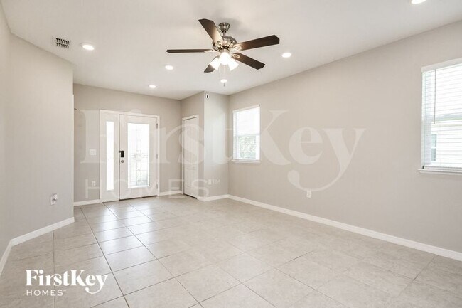 Building Photo - 2212 Red Rock Ct