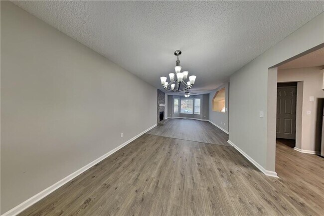 Foto del edificio - 214 Brookside Dr
