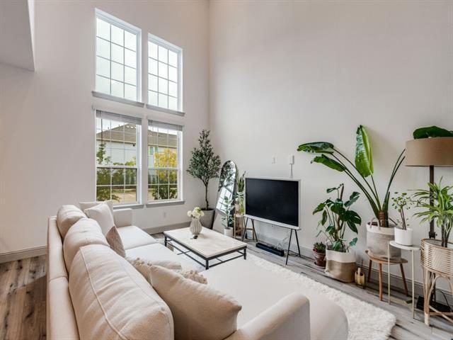 Foto del edificio - 8785 Phoebe Rd