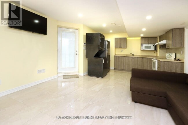 Building Photo - 1087 Abbott St