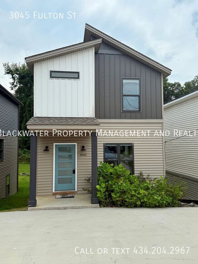 Photo - 3045 Fulton St-