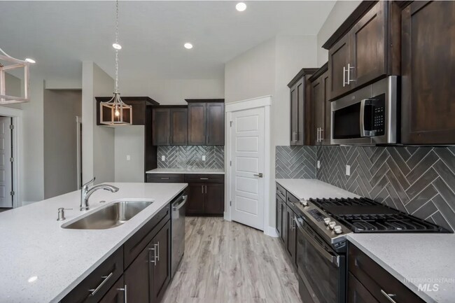 Building Photo - 3024 Sepulveda Dr