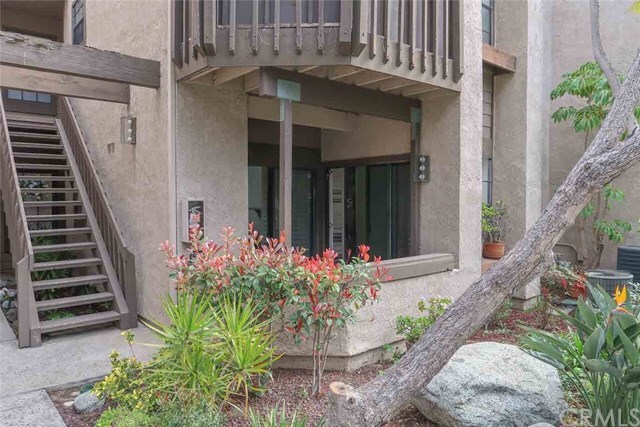 Primary Photo - 2538 W MacArthur Blvd