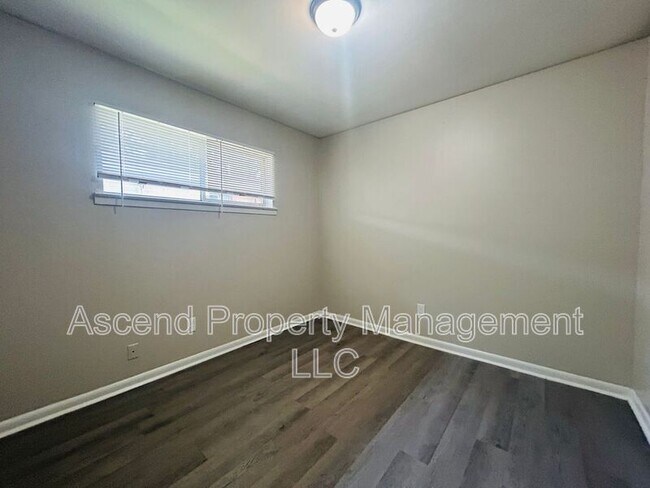 Building Photo - 511 Arlington Ave