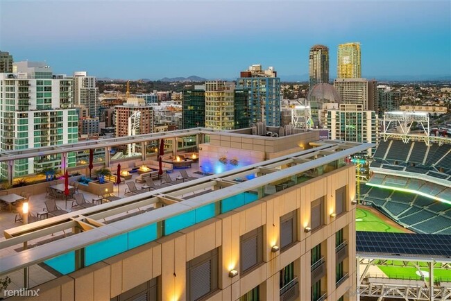 Foto del edificio - 2 br, 2.5 bath House - 165 6th Ave Unit 2301