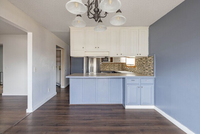 Foto del edificio - Large updated 4 bedroom 3 bath home in Laurel