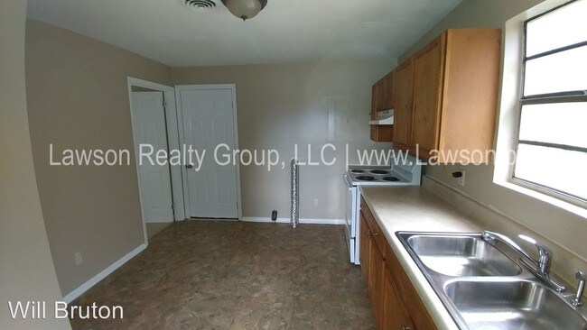 Foto del edificio - 3 br, 1 bath House - 4131 Virginia Ave.