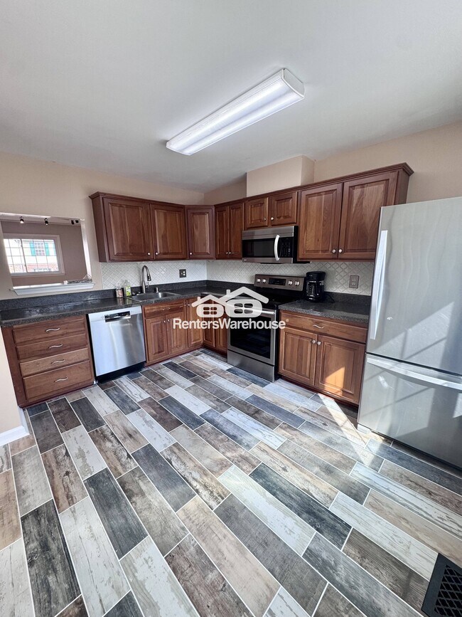 Building Photo - 34 Wellspring Cir