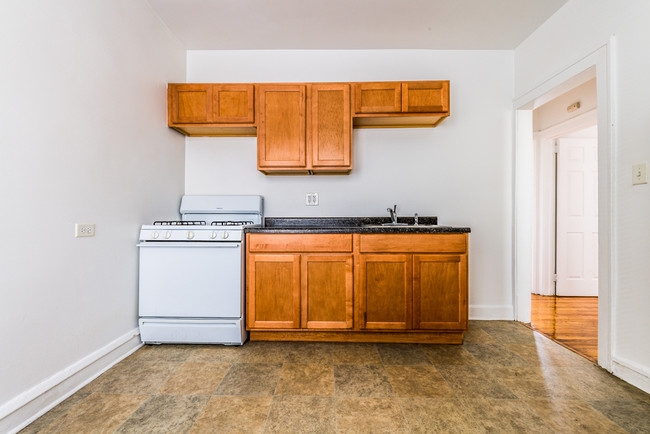 Foto del edificio - 7825 S Emerald Ave