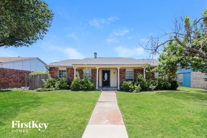 Foto principal - 8822 Westfield Dr