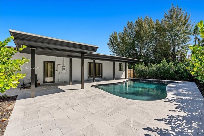 Foto del edificio - 4144 Alton Rd