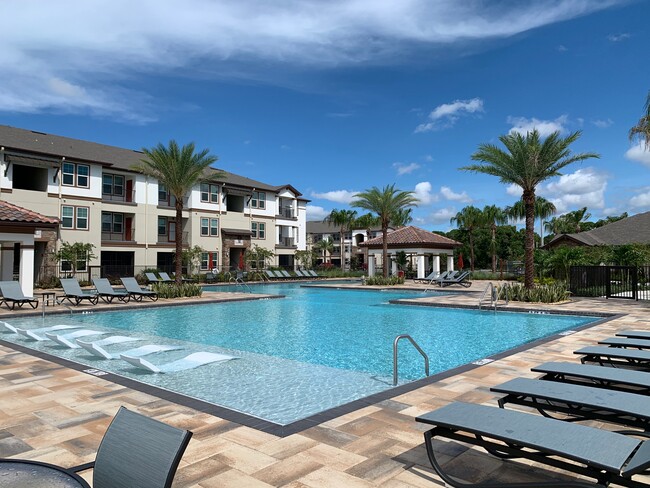 Piscina con estilo de centro turístico - Glades at Gulf View