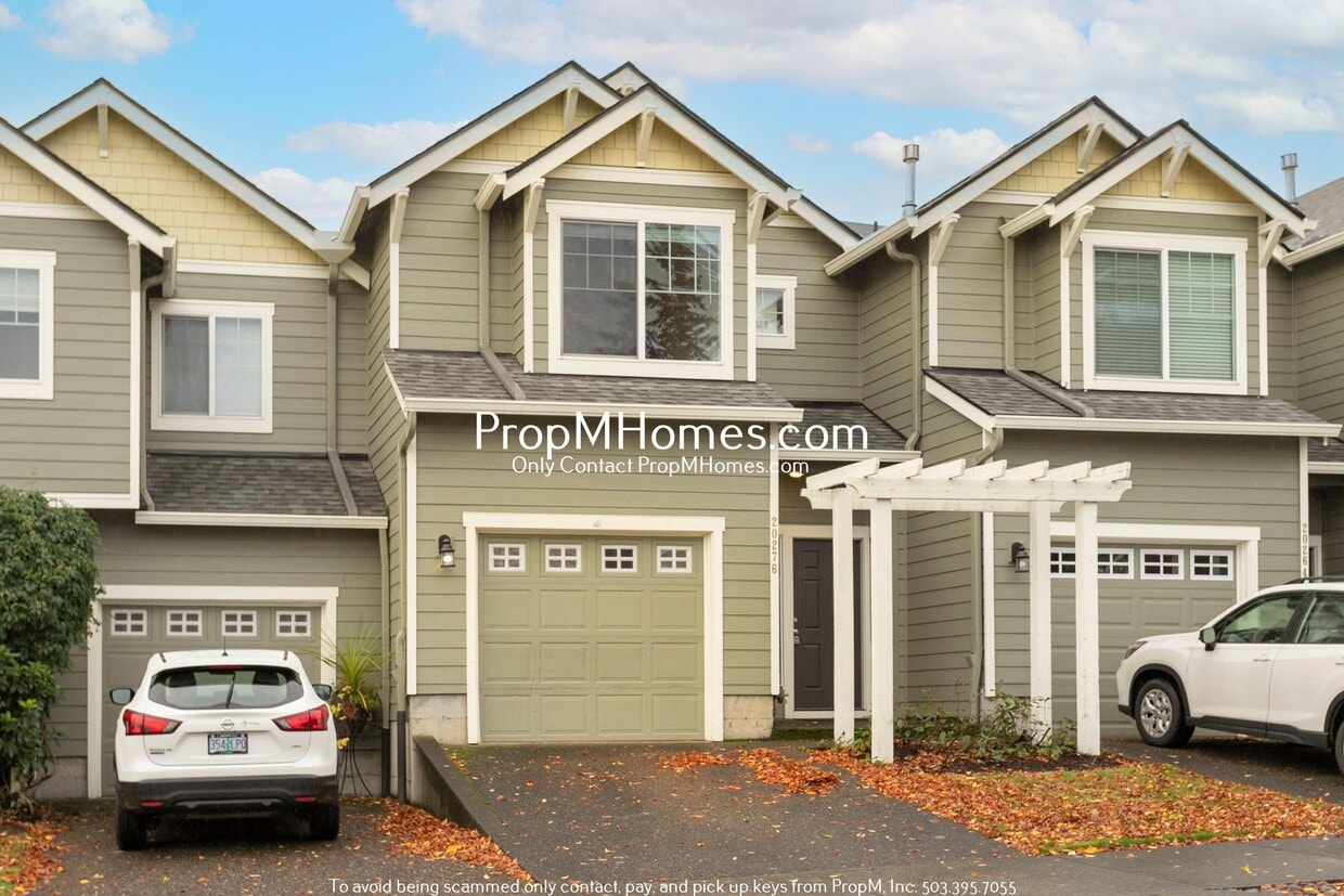 Primary Photo - Beautiful Townhome in Parker Crest – Moder...