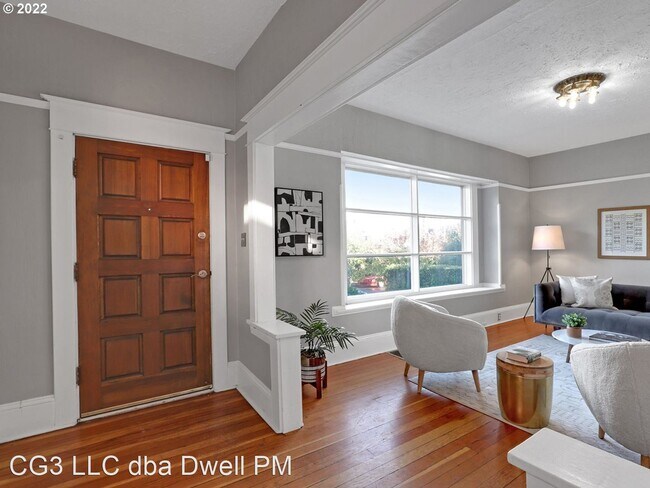 Building Photo - 3 br, 1 bath House - 556 N Buffalo St.