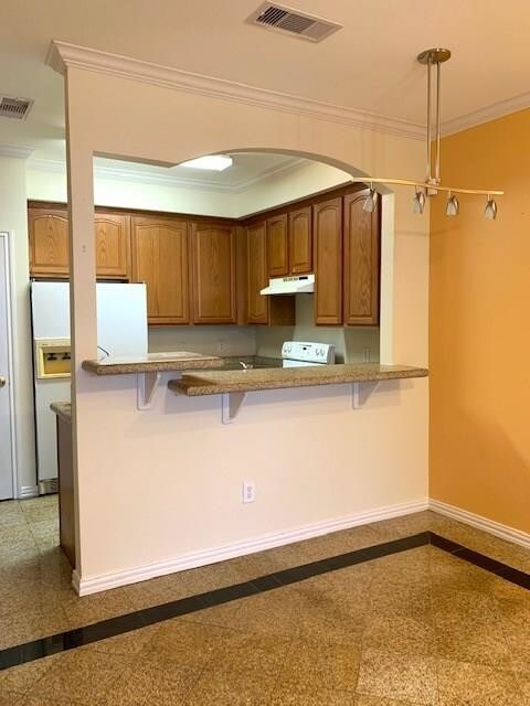 Building Photo - 9400 Bellaire Blvd