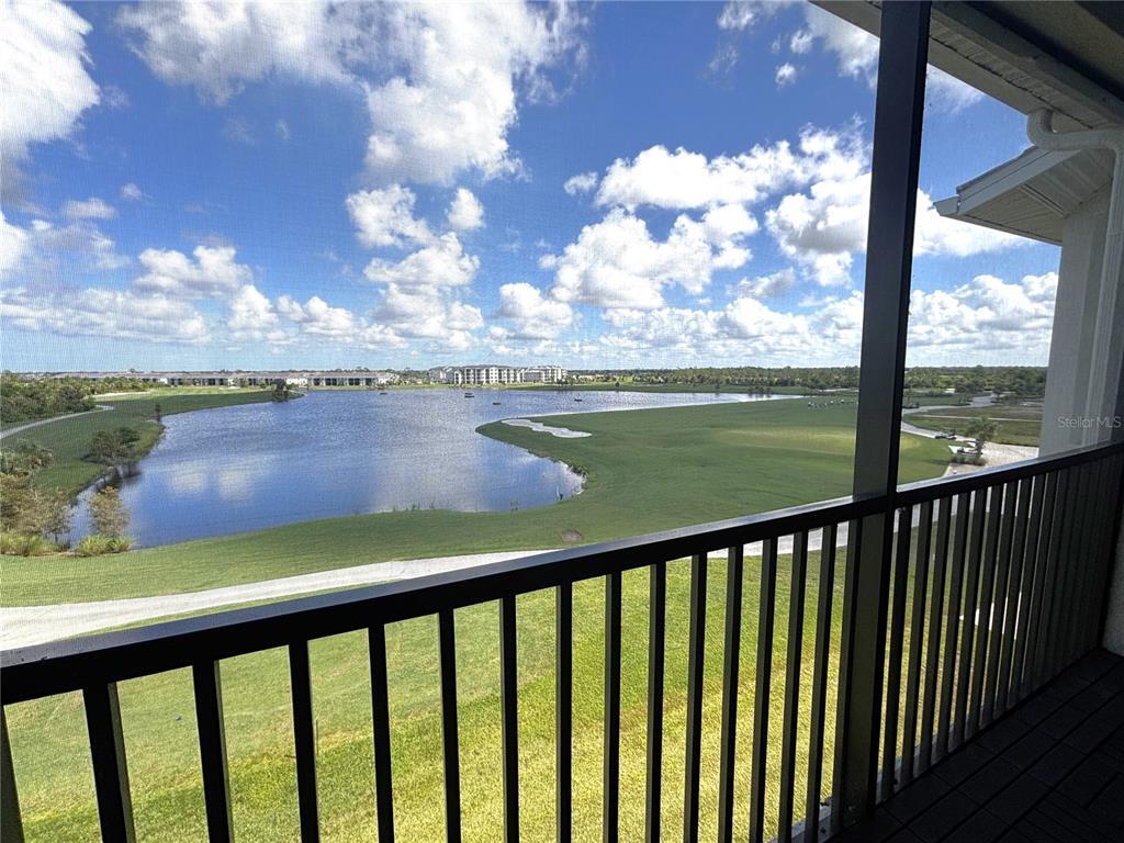 Foto principal - 12140 Wellen Golf St