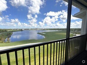 Building Photo - 12140 Wellen Golf St