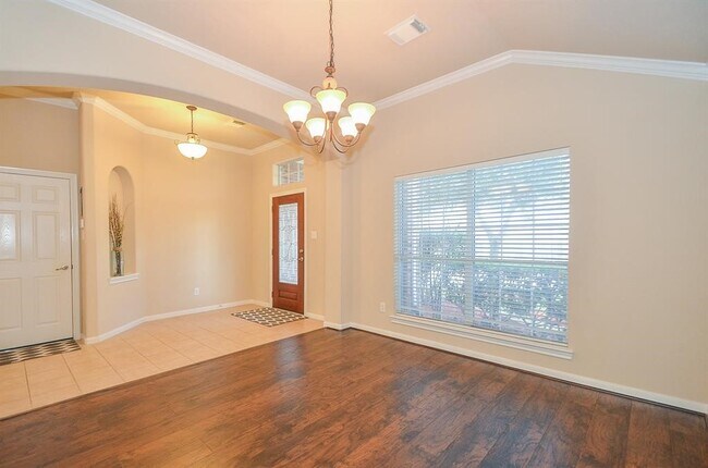Foto del edificio - 24643 Hampton Lakes Dr