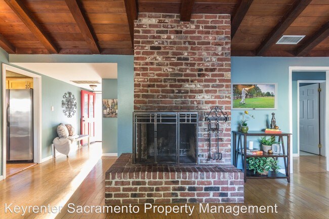 Foto del edificio - 3212 Northwood Rd